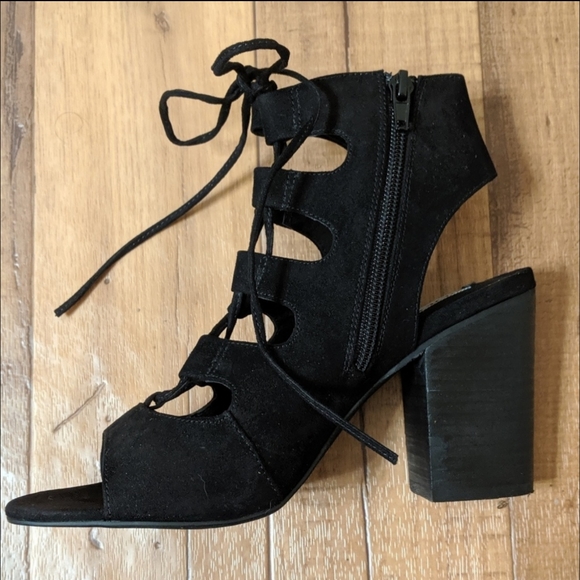 Steve Madden Shoes - Steve Madden Black Caged Heel | 8.5